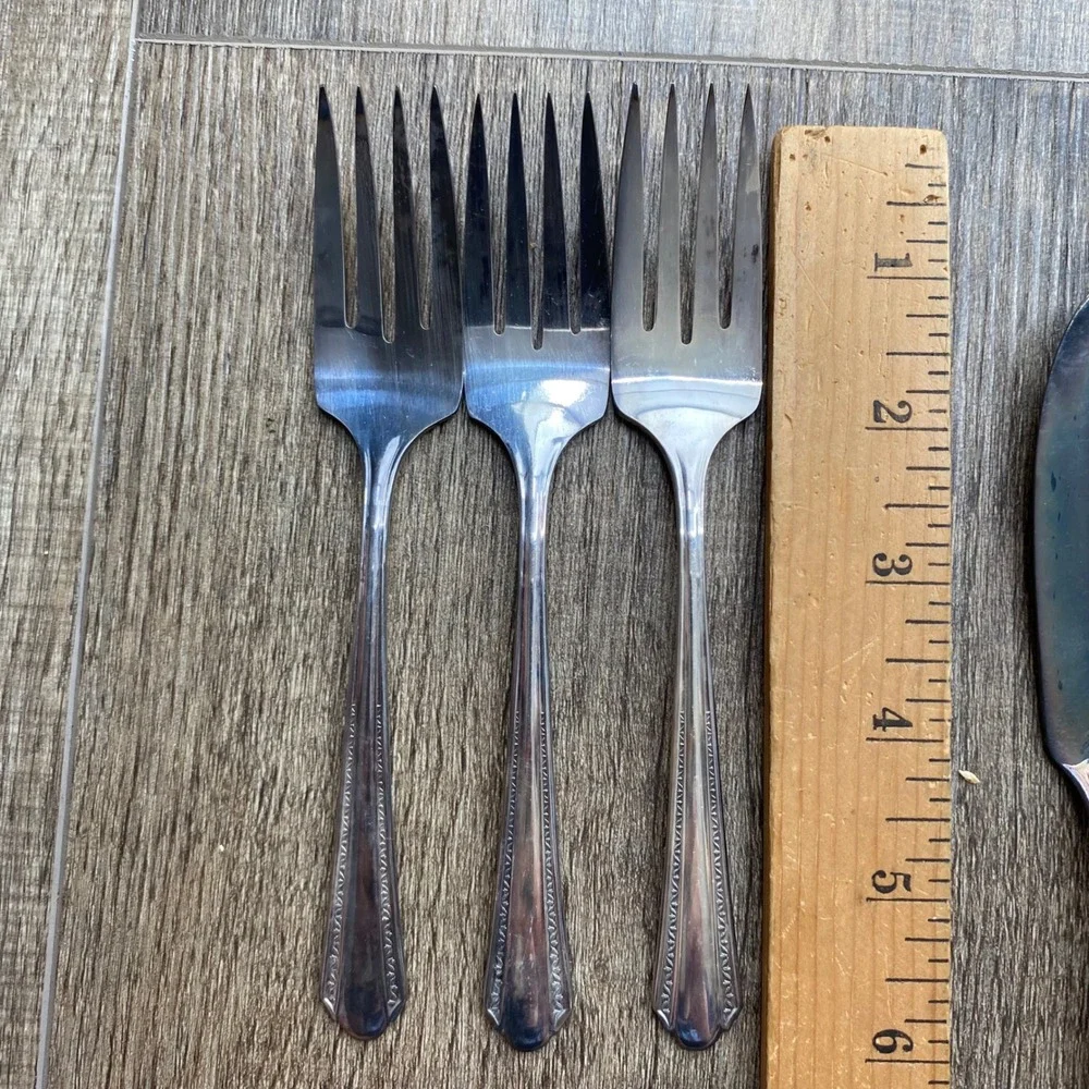 WM A Rogers Oneida A1 Plus Silverplate Flatware Set 10pc Vintage Art Deco Patina